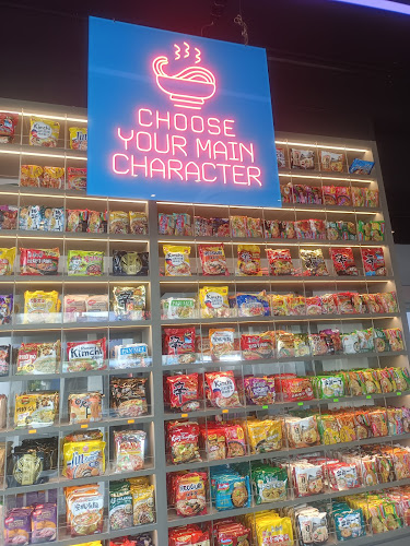 Comentarii opinii despre Midnight Noodle Club