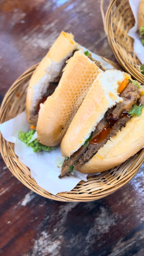 Non La Vietnamese Kitchen