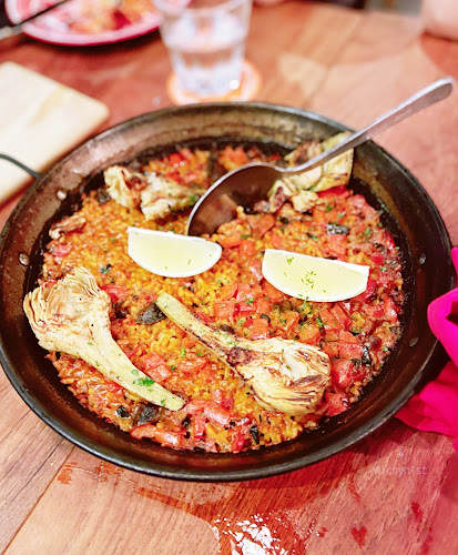 Opinii despre My Little Spanish Place în Singapore - Hospitality and gastronomy