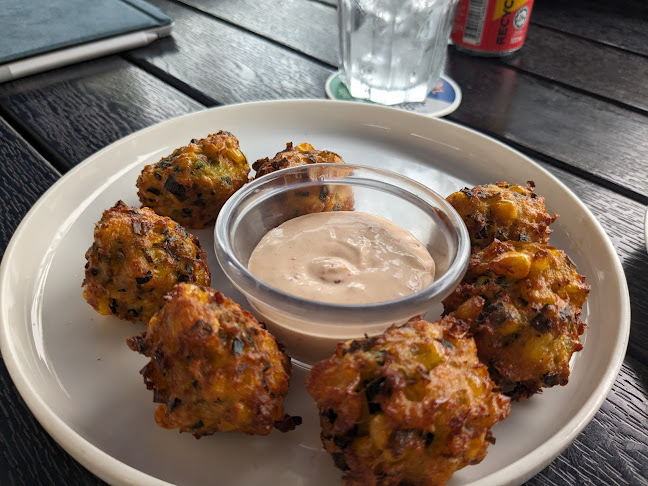 Comentarii opinii despre High Tide Bistro and Bar