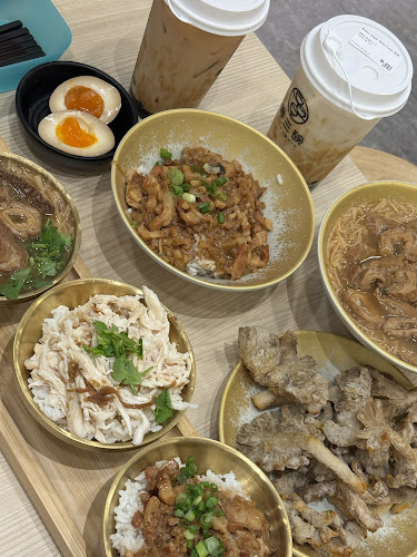 Comentarii opinii despre Eat 3 Bowls @ The Seletar Mall