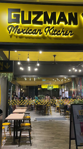 Guzman y Gomez - The Rail Mall - Hospitality and gastronomy