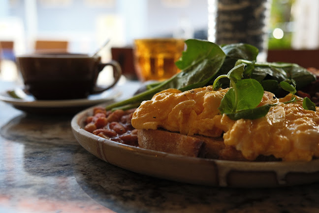 Common Man Coffee Roasters - Joo Chiat Road