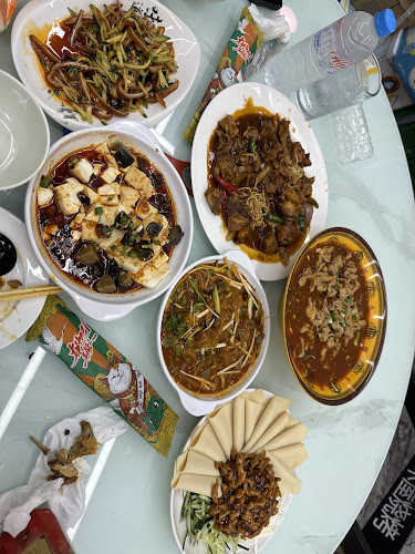 Opinii despre 金方圆饺子馆 Jin Fang Yuan Restaurant în Singapore - Hospitality and gastronomy