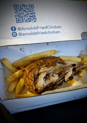 Comentarii opinii despre Arnold's Fried Chicken Marymount Branch