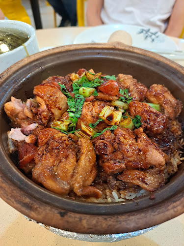 Kimpo Claypot Rice - Hospitality and gastronomy