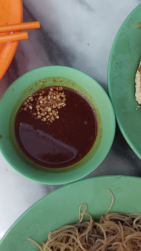 Hock Lian Huat Prawn Cracker & Ngoh Hiang - Hospitality and gastronomy