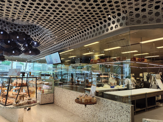 Comentarii opinii despre Wu Pao Chun Bakery (Orchard Paragon Shopping Centre)