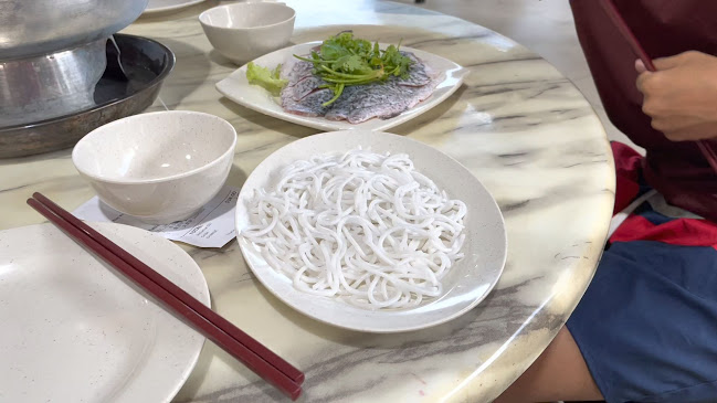 Opinii despre Kim Poh FishHead Steamboat în Singapore - Hospitality and gastronomy