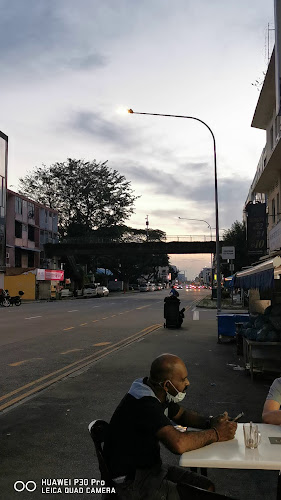 16 Geylang Eating House - Singapore