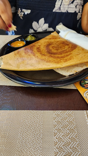 Comentarii opinii despre Feast & Beast Bistro