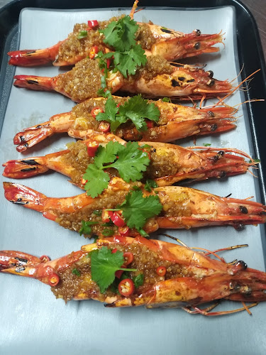 Opinii despre 不饿不坐 în Singapore - Hospitality and gastronomy