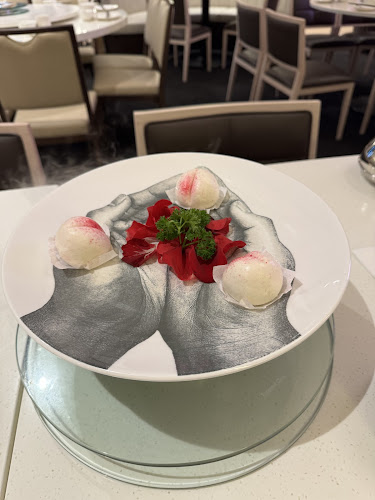 TungLok Peking Duck Novena - Hospitality and gastronomy