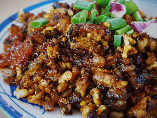 Yuhua Village Market and Food Centre - Hospitality and gastronomy