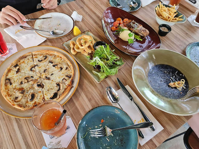 Canopy HortPark - Hospitality and gastronomy