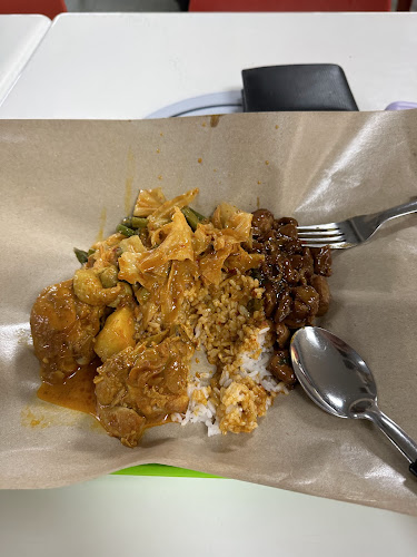 Comentarii opinii despre Keat Hong Curry Rice (Economic Rice)