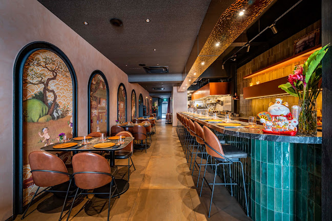 Restaurant Khiri - Singapore