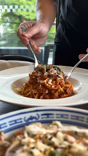 Supply & Demand, Novena - Hospitality and gastronomy