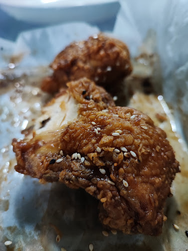 Jade’s Chicken (옥‘s Chicken) - Hospitality and gastronomy