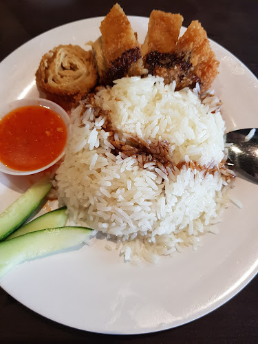 Comentarii opinii despre Divine Realm Vegetarian Restaurant Blk501 Hougang