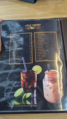 1 Kensington Park Rd, Singapore 557253