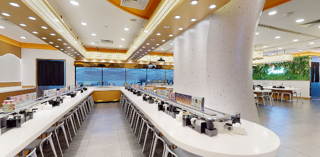 Sushi Express - Westgate - Singapore