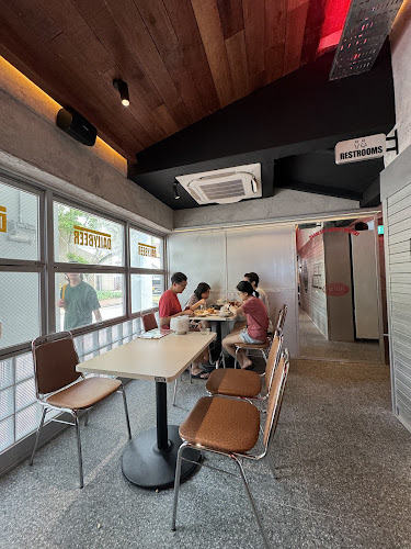 212 Telok Ayer St, Singapore 068645