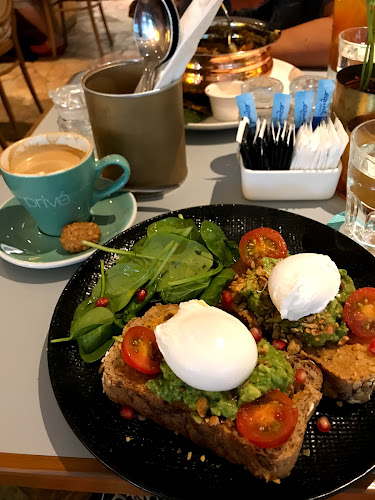 290 Orchard Rd, #01-37 Paragon Shopping Centre, Singapore 238859