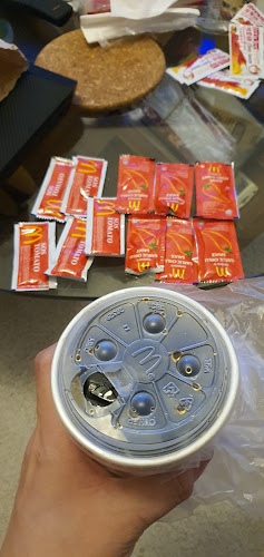 McDonald's Shell Hougang - Hospitality and gastronomy