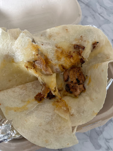 Opinii despre Guzman y Gomez în Singapore - Hospitality and gastronomy