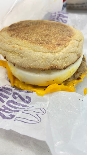 McDonald's Buangkok Square - Hospitality and gastronomy