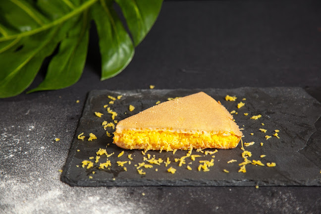 Mian Mian Bu Duan Peanut Pancake 绵绵不断 - Hospitality and gastronomy