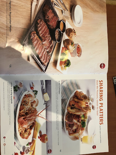 Opinii despre Eatzi Gourmet Steakhouse & Bistro în Singapore - Hospitality and gastronomy