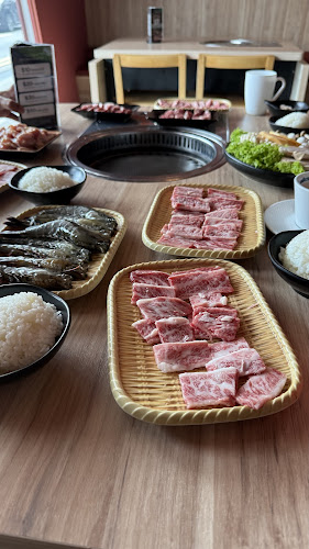 Tomahawk King: Steakhouse and Grill (Steak & Japanese Yakiniku) - Singapore