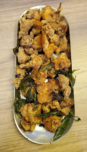 Comentarii opinii despre MONKI 台灣小吃部