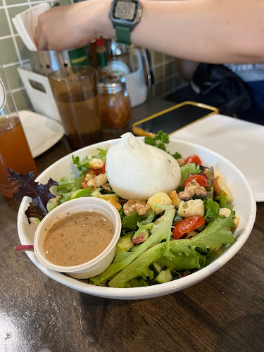 Comentarii opinii despre Fernando's Pizza @ Margaret Drive | Singapore