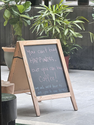 370 Alexandra Rd, #01-13A Anchorpoint, Singapore 159953