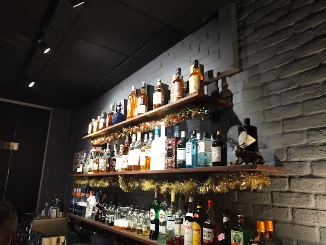 95 E Coast Rd, Singapore 428793