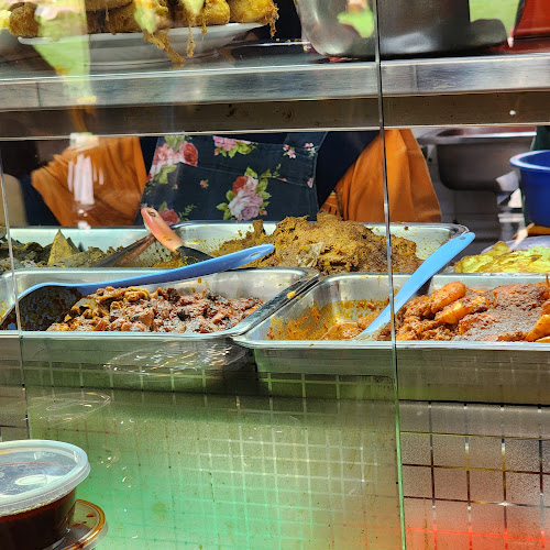 Latiffa Huri - Famous Nasi Lemak