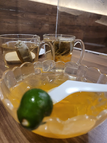 White Restaurant (Sun Plaza) - Hospitality and gastronomy