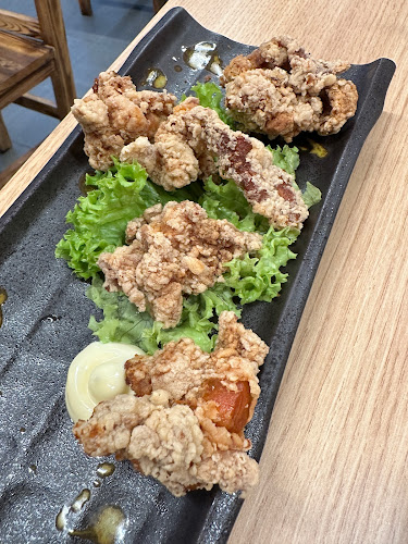 Comentarii opinii despre Little Tokio