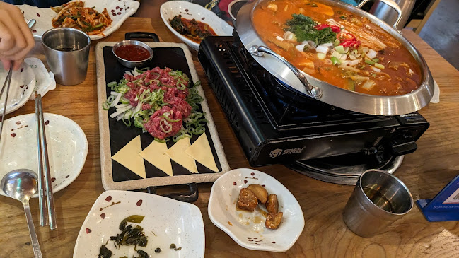 33 Tras St, #01-01, Singapore 078973