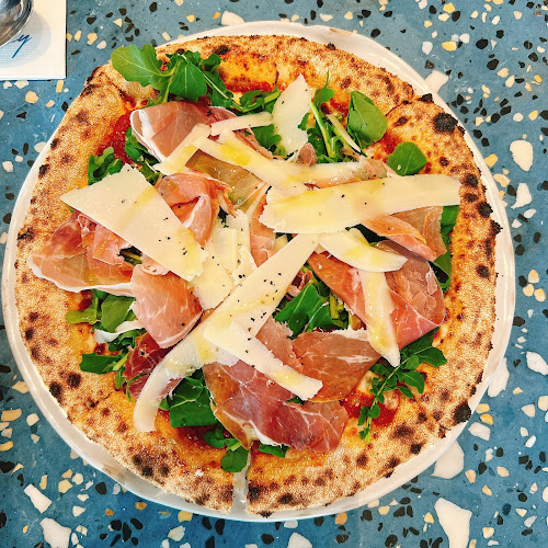 Opinii despre Da Paolo Dempsey Restaurant & Bar în Singapore - Hospitality and gastronomy