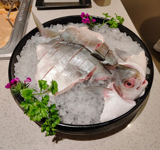 Comentarii opinii despre 海底捞 Haidilao Hot Pot @Paya Lebar Quarter