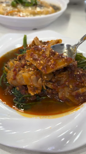 HONG KONG STREET MING ZHONG SEAFOOD 香港街(民众)海鲜 - Hospitality and gastronomy