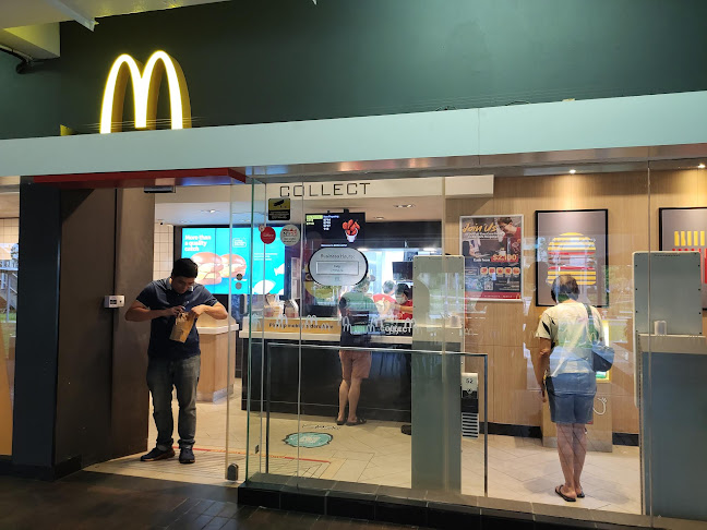 684 Hougang Ave 8, #01-999, Singapore 530684