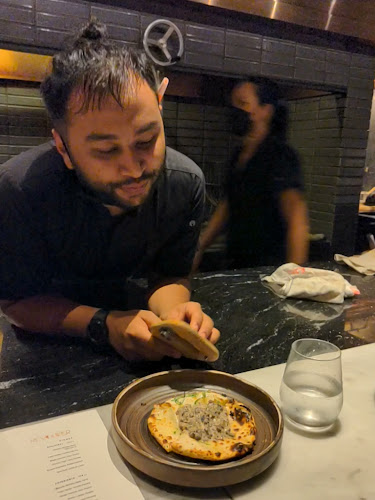 Opinii despre Revolver în Singapore - Hospitality and gastronomy