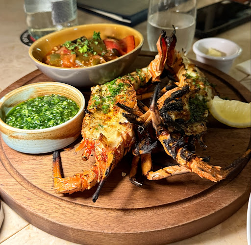 Loulou - French Cuisine & Wine Bar - Hospitality and gastronomy