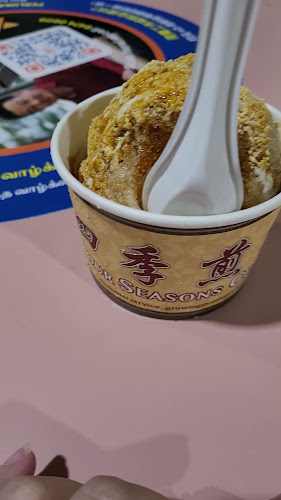 Toa Payoh Lorong 8 Market & Hawker Centre - Hospitality and gastronomy