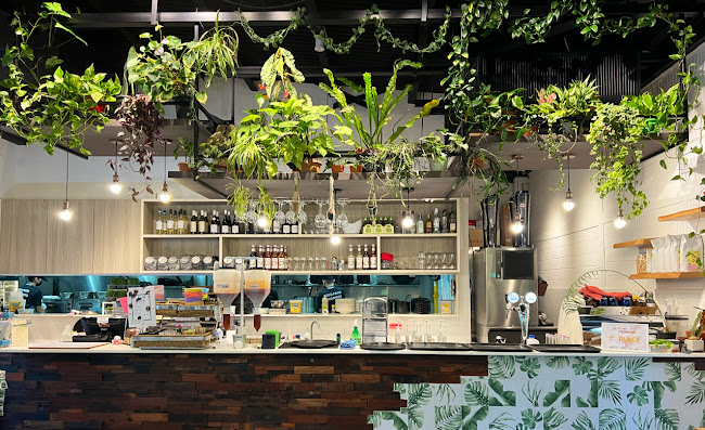 Whisk & Paddle (Bt Gombak Park)